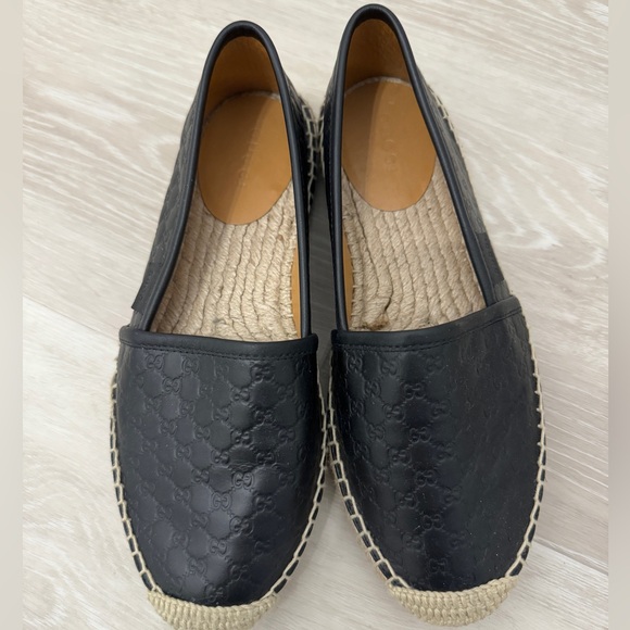 Gucci shoes - Picture 1 of 4